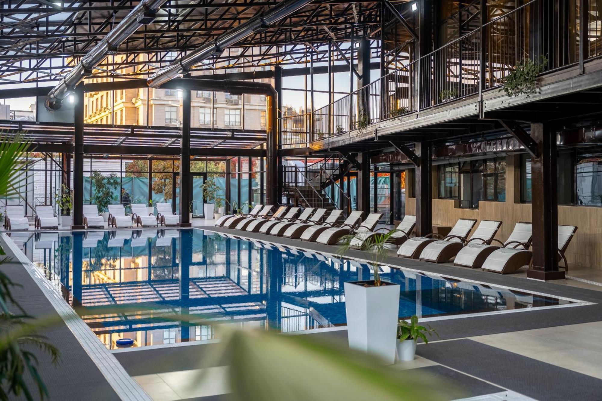 Jannat Regency Hotell Bisjkek Eksteriør bilde