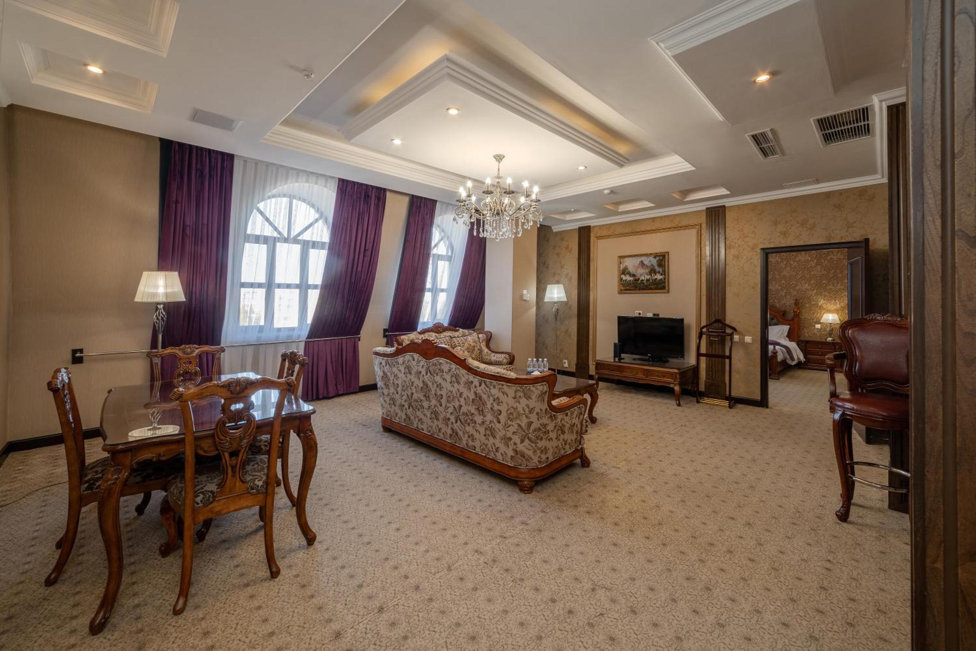 Jannat Regency Hotell Bisjkek Rom bilde